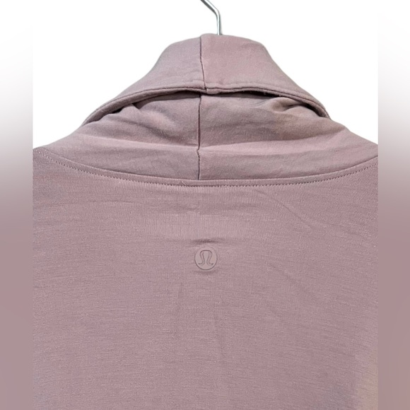 Lululemon Sweater - Picture 6 of 7
